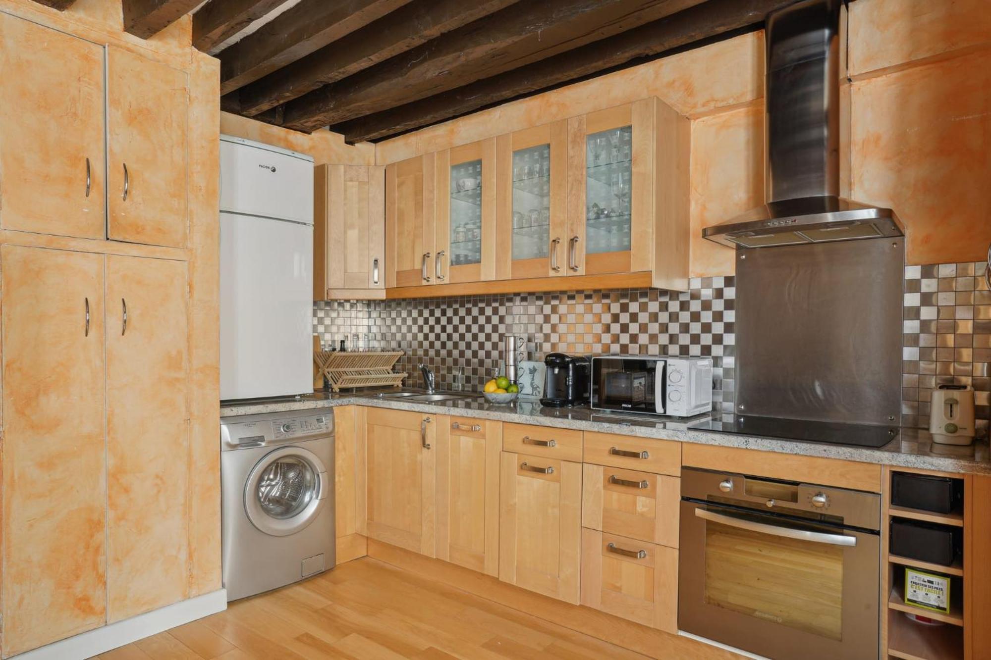 Le Marais & Pompidou - Cityapartmentstay Appartement Paris