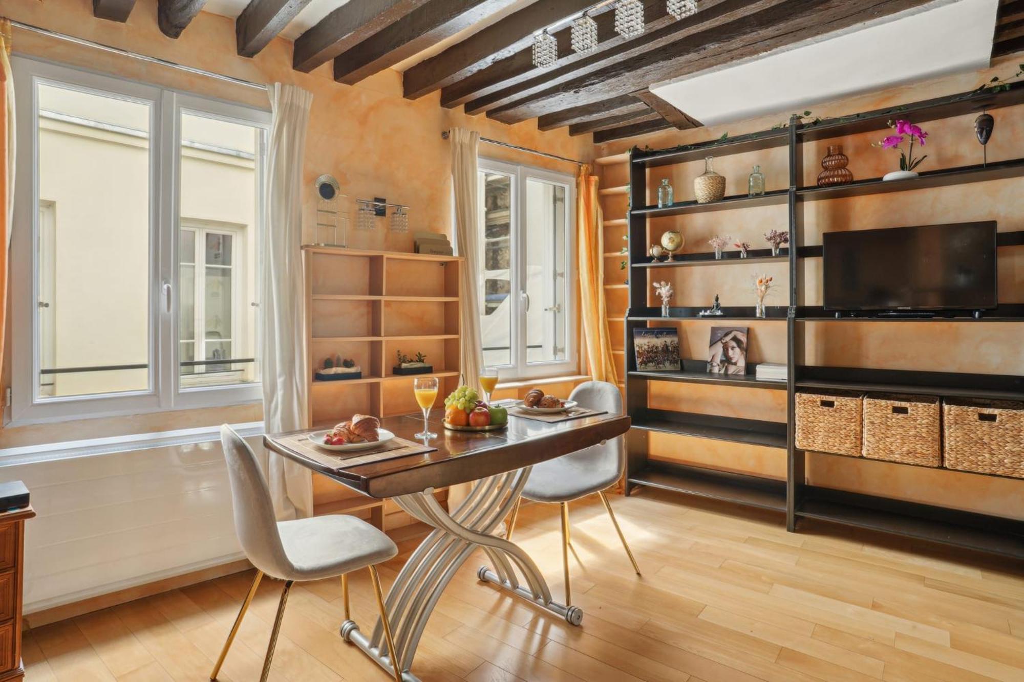 Le Marais & Pompidou - Cityapartmentstay Parijs